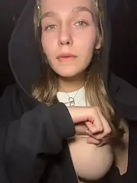 Stripchat Adult Webcam of MilliWish