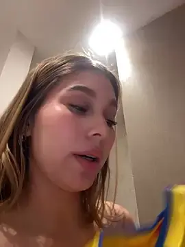 Stripchat Sex Cam of Nikii__