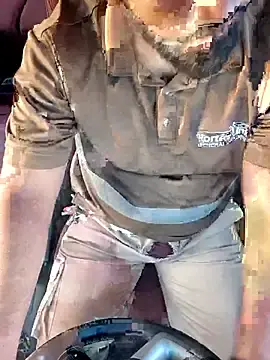 Stripchat Live Porn of i_m_taking_0ver