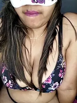 Stripchat Adult Webcams of Loveshash1