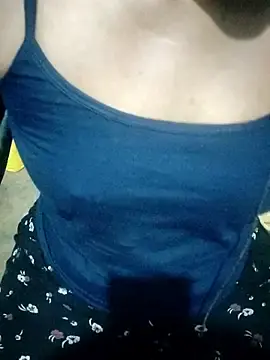 Stripchat Live Sex Cam of Nivi_telugutami_