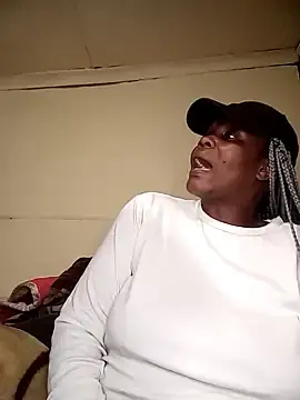 Stripchat Sex Cam of SQUITBOOTY