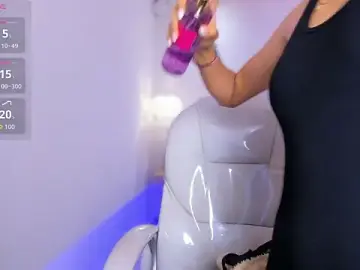 Stripchat Live Sex of AzuraKindong