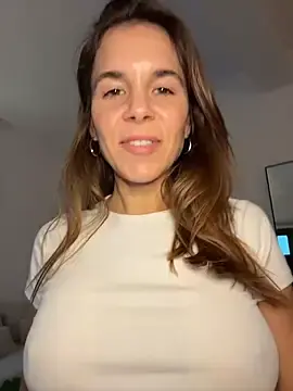 Stripchat Live Porn of JuicyFruits93