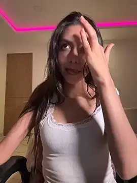 Stripchat Free Porn Cam of MissBecka_