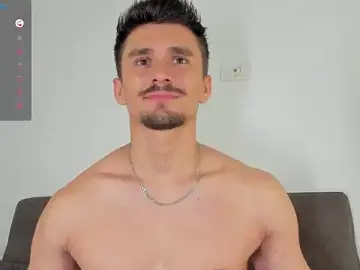 Stripchat Nude Webcam of AXEL_OWEN
