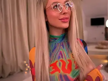 Stripchat Adult Webcam of KylieJoyce