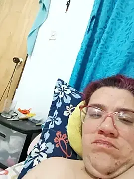 Stripchat Live Porn of karlythoth@xh