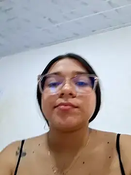 Stripchat Sex Chat of -VICKKY