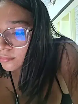 Stripchat Sex Cam of -VICKKY