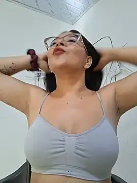 Stripchat Adult Webcams of -VICKKY