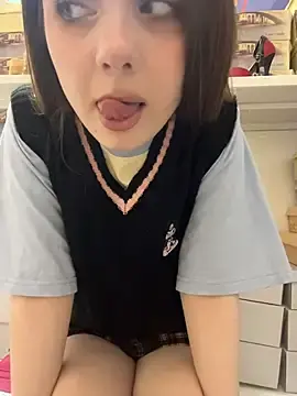 Stripchat Best live sex cam show of Lunabelle_