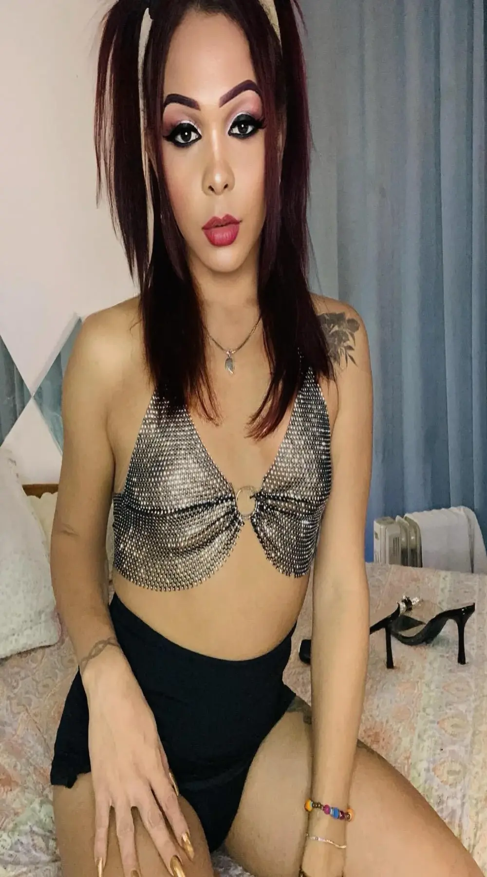 housegirl_bigcock