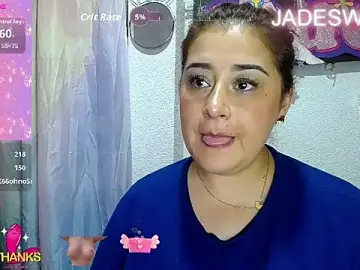 Stripchat Free Porn Cam of JADE_SWEET2