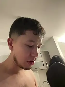 Stripchat Live Porn of Julian_victoriacollins