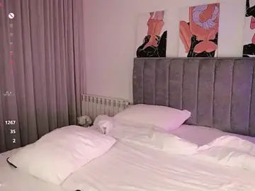 Stripchat Live Sex Cam of Katherinepinke