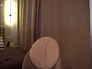 Stripchat Free Live Porn of RaiArgand