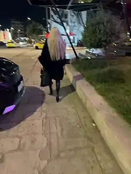 Stripchat Free Porn Cam of HOTLadyluna