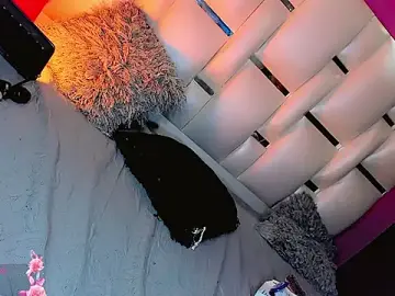 Stripchat Free Porn Cam of Camila_Vasquezz1