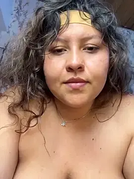 Stripchat Watch Live Sex Cams of Larissa_Antonella