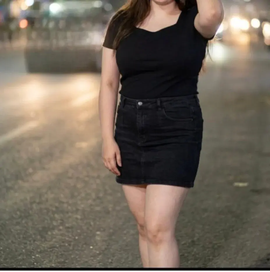 Lisa_White_Desi