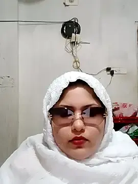 Stripchat Nude Webcam of Nusrat-N