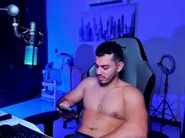 Stripchat Best live sex cam show of BrunoD31