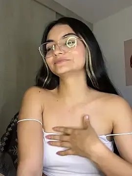 Stripchat Sex Cam of Cat2525