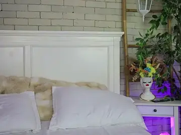 Stripchat Free Porn Cam of EmillyBronte