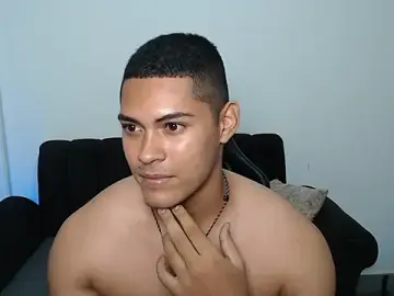 Stripchat Private Sex Chat of Iamdylan777