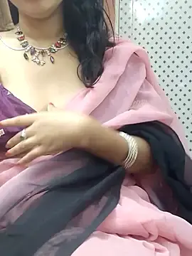 Stripchat Live Sex Cam of Sugar-n-spicy