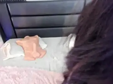 Stripchat Best live sex cam show of lunalenox