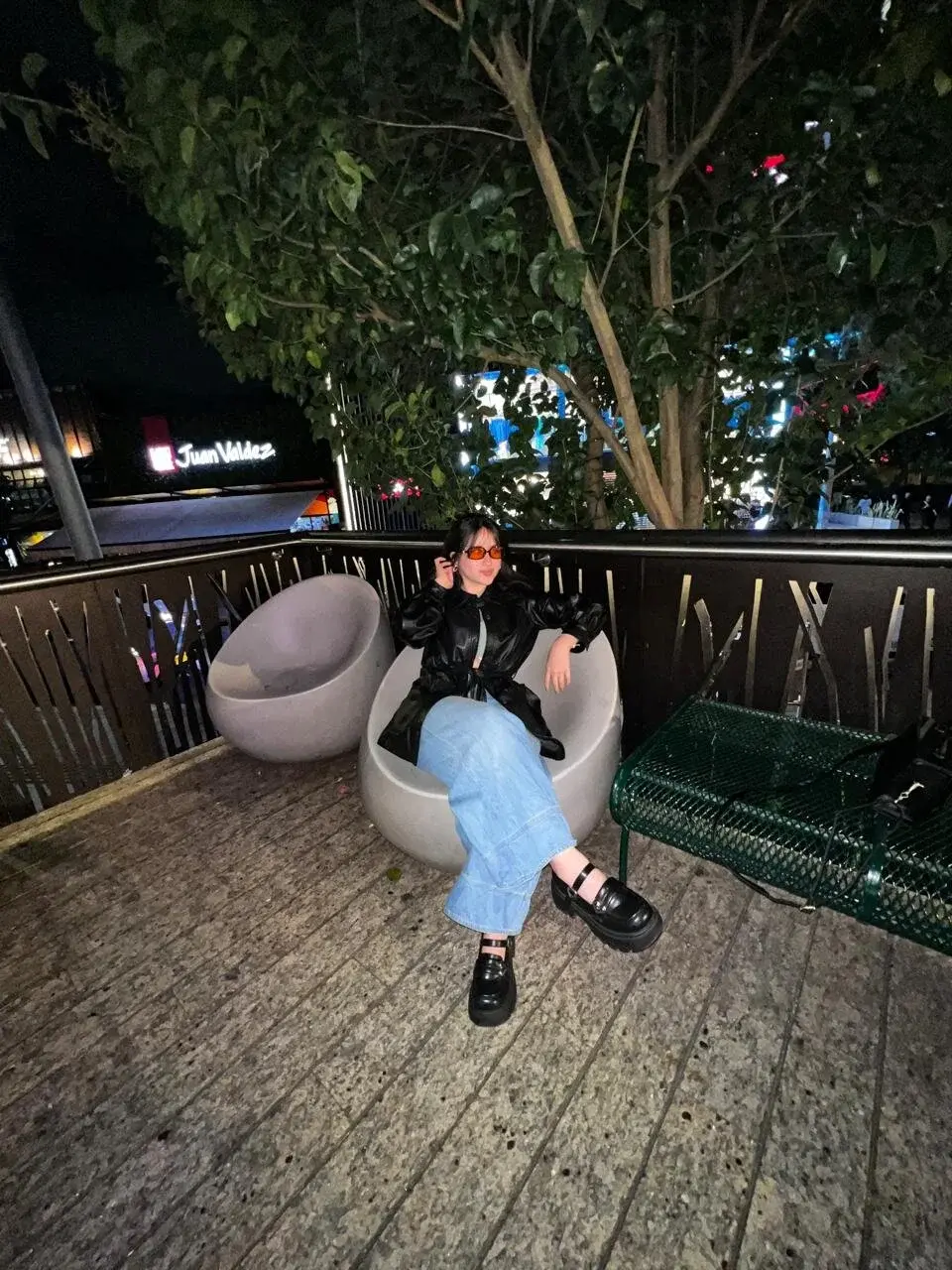 April_Lorens_