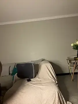 Stripchat Best Webcam of CurvyDesire1