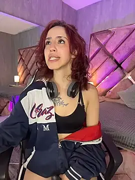 Stripchat Best live sex cam show of Elodiee_Roussee