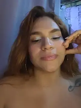 Stripchat Live Sex Cam of SexyFriends_
