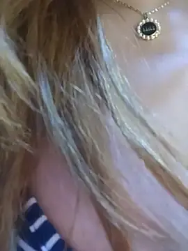 Stripchat Sex Chat of SexyFriends_