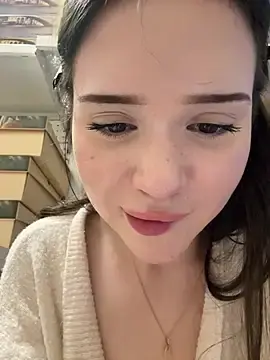 Stripchat Live Sex Cam of kitty_sixseven