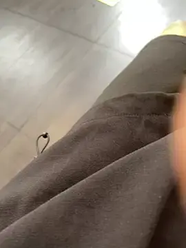 Stripchat Sex Cam of Y0Y0me