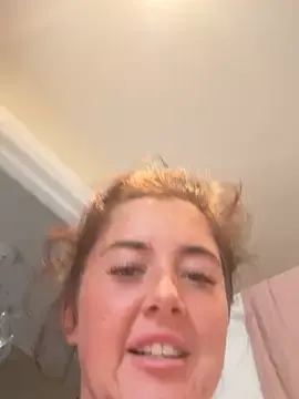 Stripchat Free Porn Cam of poisonivyxoxx