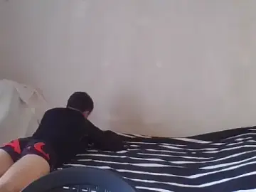 Stripchat Live Sex Cam of Denis_sport