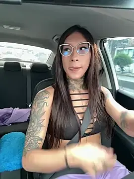 Stripchat Sex Cam of Juana_777