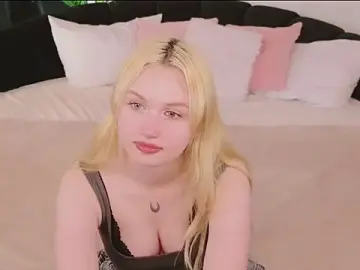 Stripchat Best live sex cam show of Lilly_Eyes