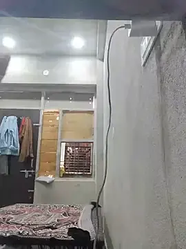 Stripchat Live Sex Cam of lovelypooja93