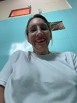 Stripchat Nude Webcam of Gatitacarlita