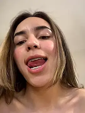 Stripchat Live Porn of Nathashaa_Velvet
