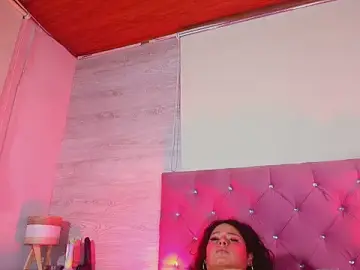 Stripchat Free Live Porn of Sary_LittleSmiles