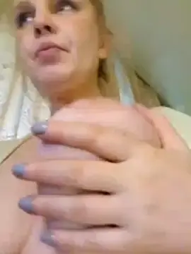 Stripchat Adult Webcams of TsPostophere