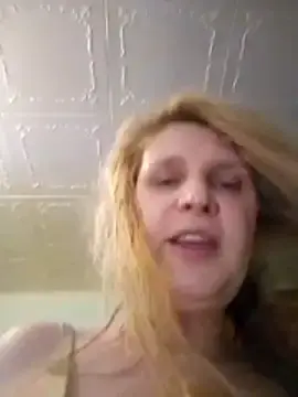 Stripchat Adult Video Chat of TsPostophere
