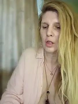 Stripchat Live Porn of TsPostophere